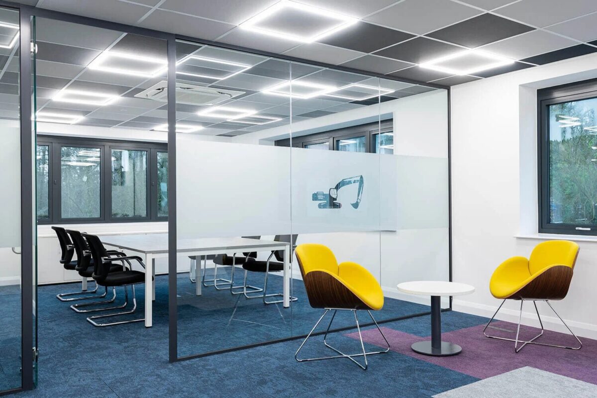 Gracelands | Foursquare Workspace Office fit out Southampton completed by Foursquare Workspace – modern glass partitions and furniture installation